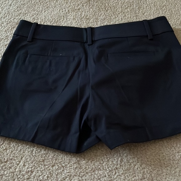 Ann Taylor short - New - Picture 4 of 5
